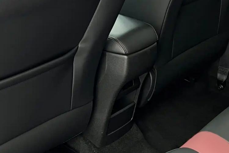 Used Geely Auto Coolray 2021 1.4T DCT Platinum Edition Interior 2