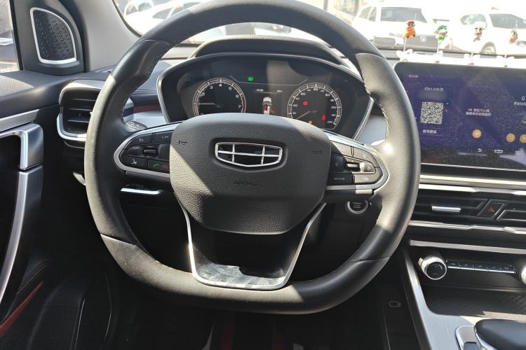 Used Geely Auto Coolray 2021 1.4T DCT Diamond Edition Interior 5