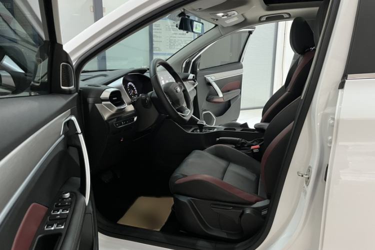 Used Geely Auto Coolray 2021 1.4T DCT Platinum Edition Interior 5