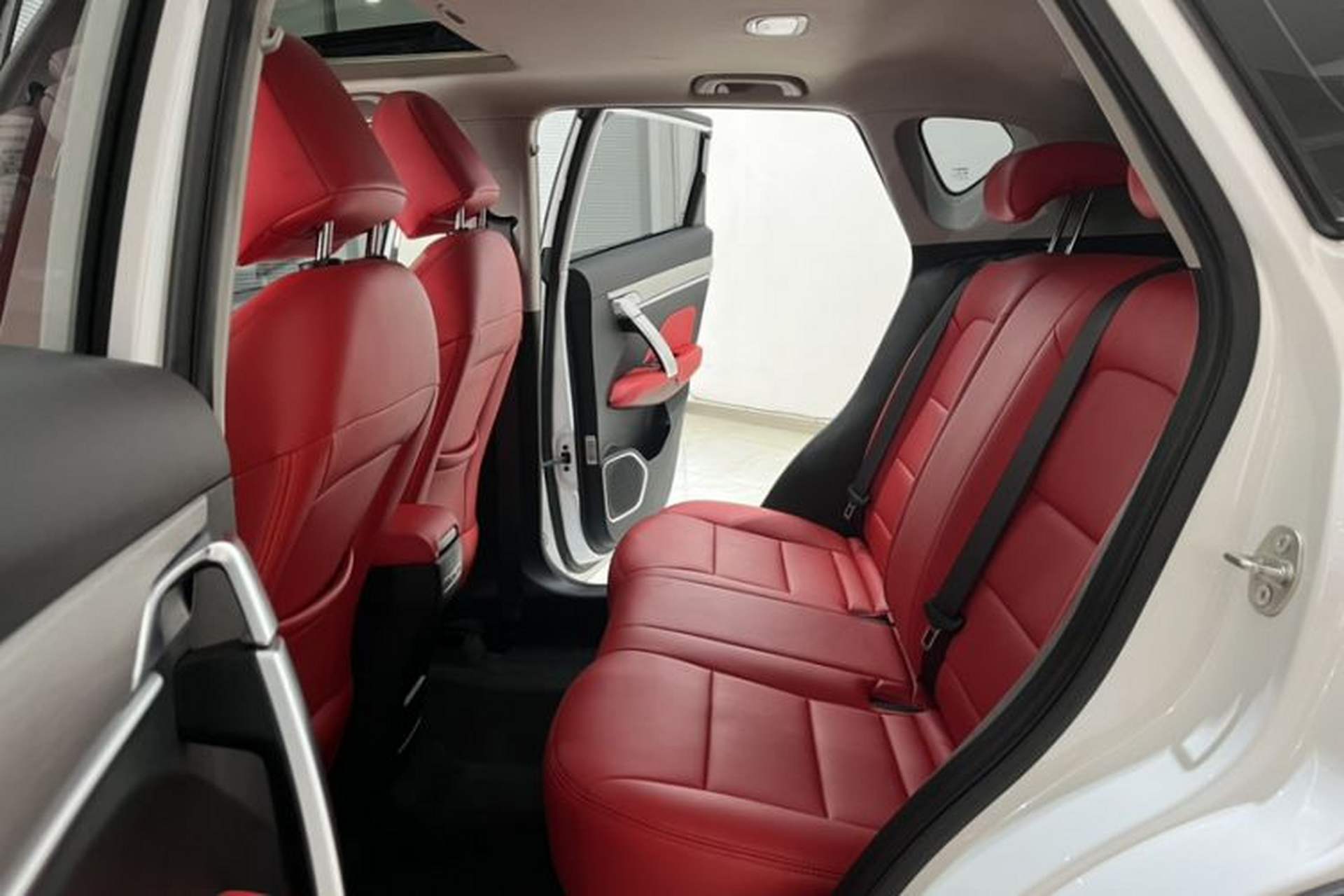 Used Geely Auto Coolray 2021 1.4T DCT Diamond Edition Interior 6