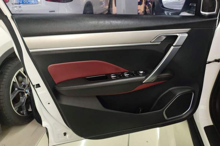 Used Geely Auto Coolray 2021 1.4T DCT Diamond Edition Interior 7