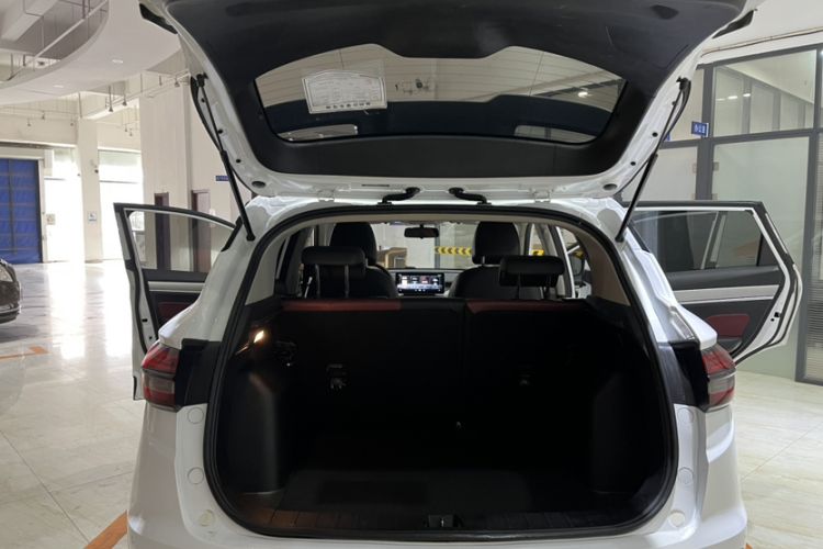 Used Geely Auto Coolray 2021 1.4T DCT Platinum Edition Interior 7