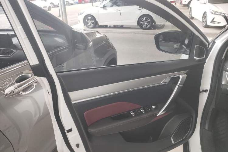 Used Geely Auto Coolray 2021 1.4T DCT Diamond Edition Interior 7