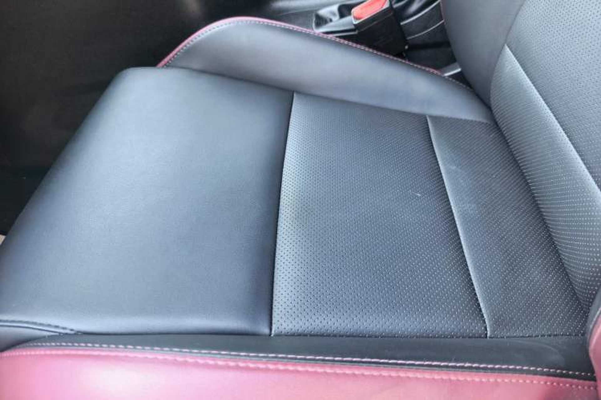 Used Geely Auto Coolray 2021 1.4T Manual Gold Edition Interior 9