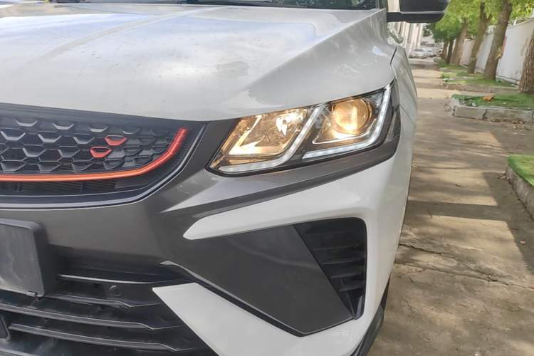 Used Geely Auto Coolray 2021 1.4T DCT Diamond Edition Left Front Headlight