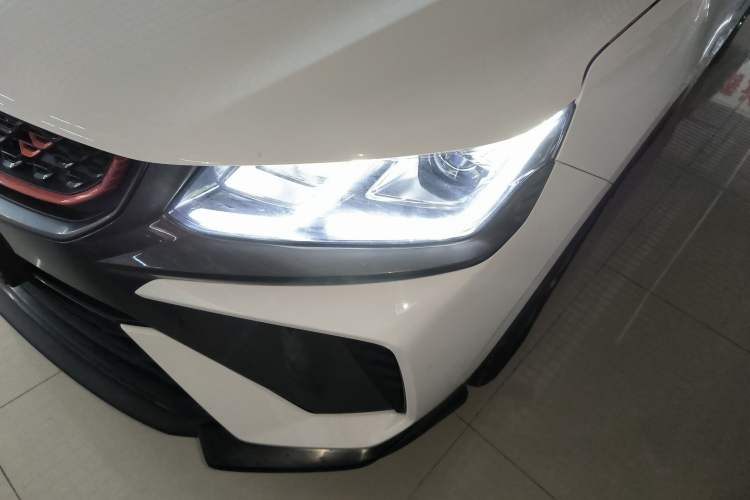 Used Geely Auto Coolray 2021 1.4T DCT Platinum Edition Left Front Headlight