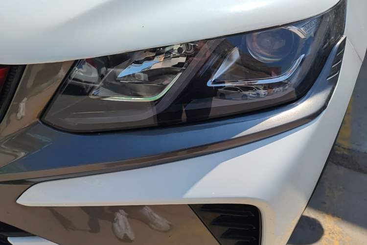 Used Geely Auto Coolray 2021 1.4T DCT Platinum Edition Left Front Headlight