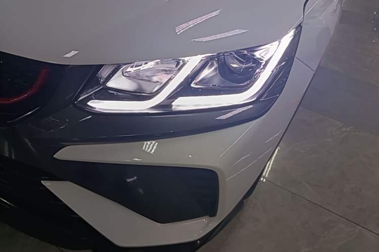 Used Geely Auto Coolray 2021 1.4T Manual Gold Edition Left Front Headlight