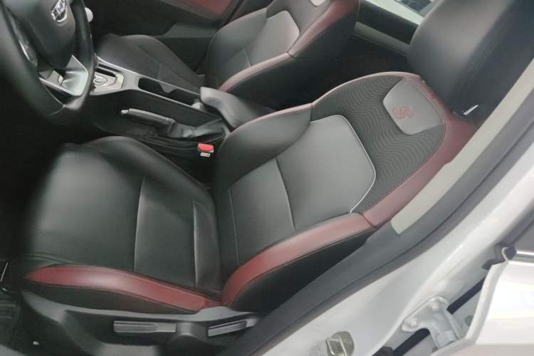 Used Geely Auto Coolray 2021 1.4T DCT Platinum Edition Left Front Seat