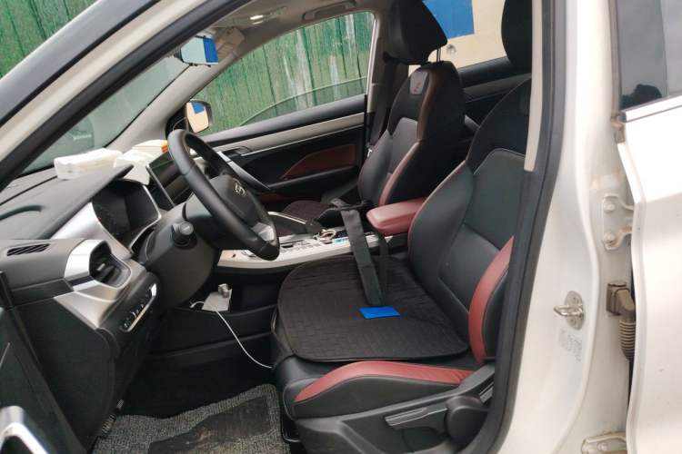 Used Geely Auto Coolray 2021 1.4T DCT Diamond Edition Left Front Seat