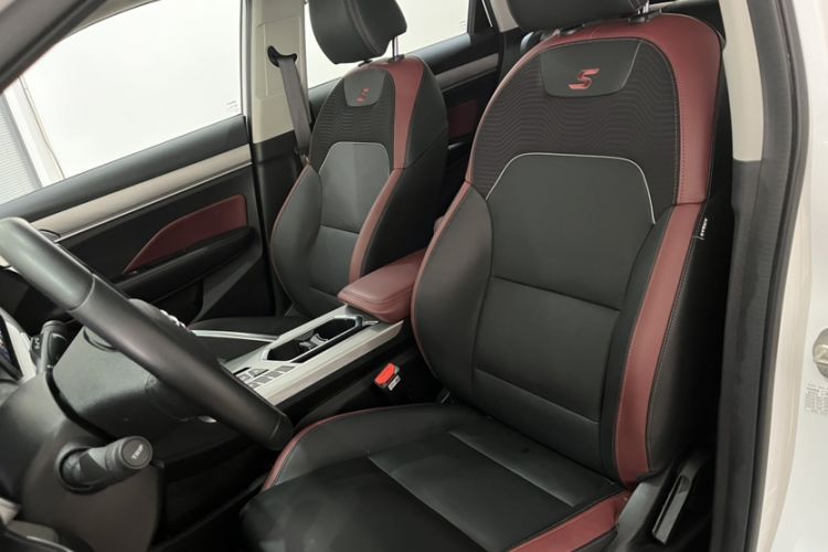 Used Geely Auto Coolray 2021 1.4T DCT Diamond Edition Left Front Seat