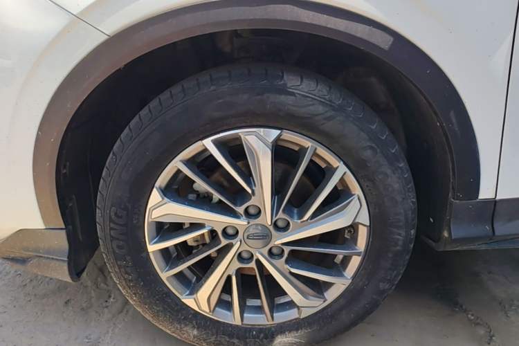 Used Geely Auto Coolray 2021 1.4T DCT Platinum Edition Left Front Wheel Hub