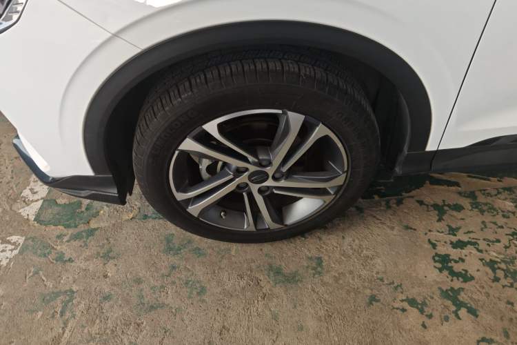 Used Geely Auto Coolray 2021 1.4T DCT Diamond Edition Left Front Wheel Hub