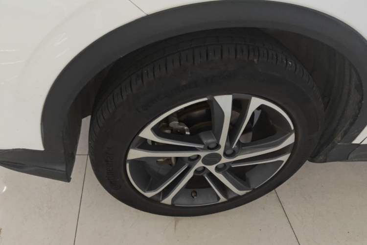 Used Geely Auto Coolray 2021 1.4T DCT Diamond Edition Left Front Wheel Hub