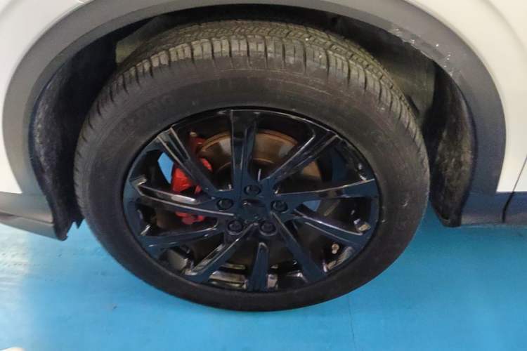 Used Geely Auto Coolray 2021 1.4T DCT Diamond Edition Left Front Wheel Hub