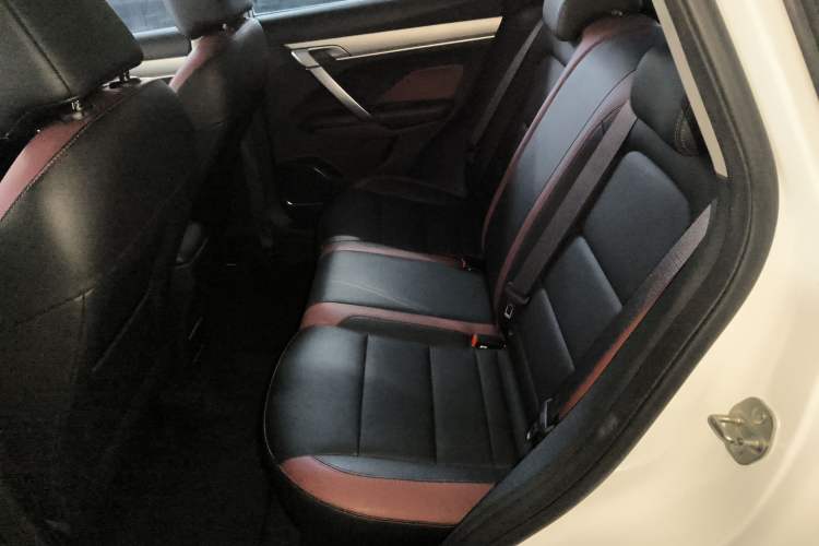 Used Geely Auto Coolray 2021 1.4T DCT Platinum Edition Left Rear Seat
