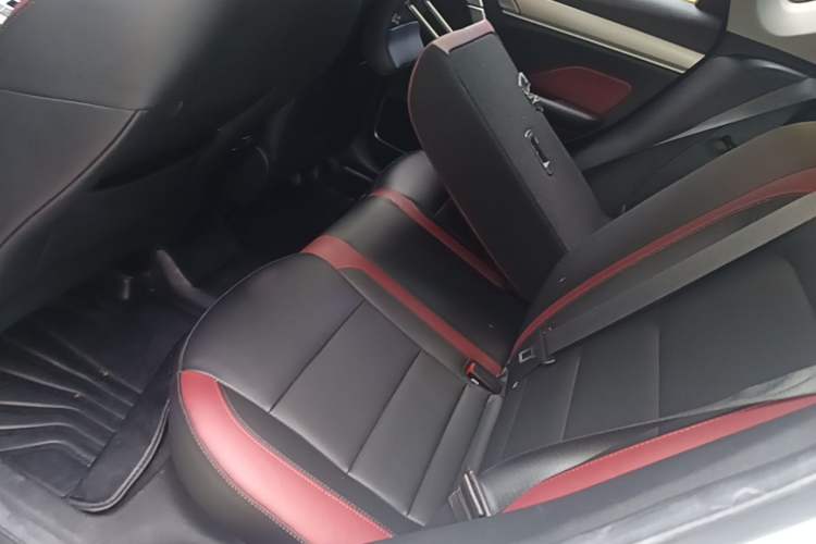 Used Geely Auto Coolray 2021 1.4T DCT Diamond Edition Left Rear Seat