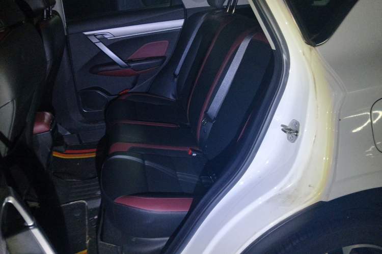 Used Geely Auto Coolray 2021 1.4T DCT Diamond Edition Left Rear Seat
