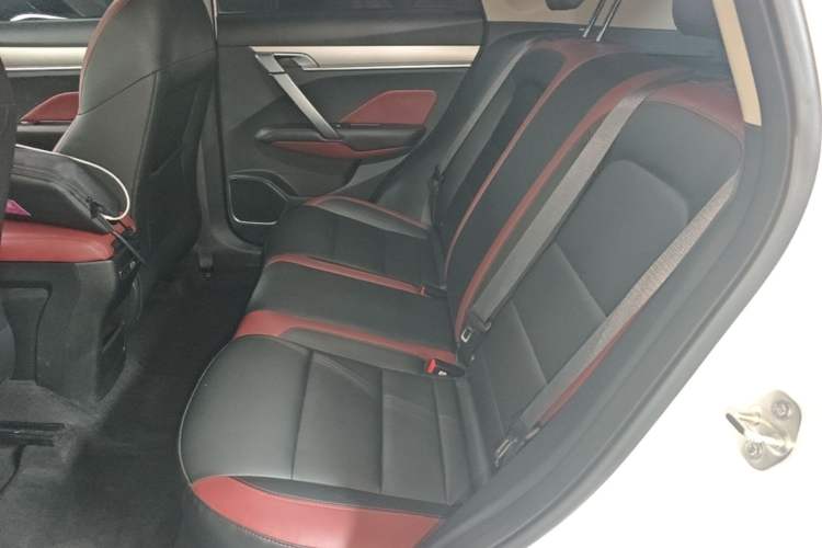 Used Geely Auto Coolray 2021 1.4T DCT Diamond Edition Left Rear Seat