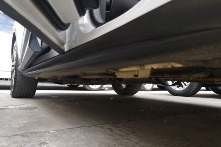 Used Geely Auto Coolray 2021 1.4T DCT Diamond Edition Left Side Sill