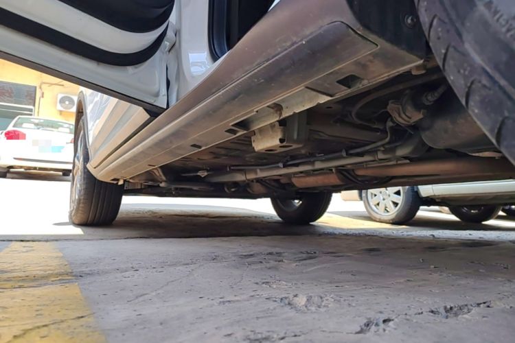 Used Geely Auto Coolray 2021 1.4T DCT Platinum Edition Left Side Sill