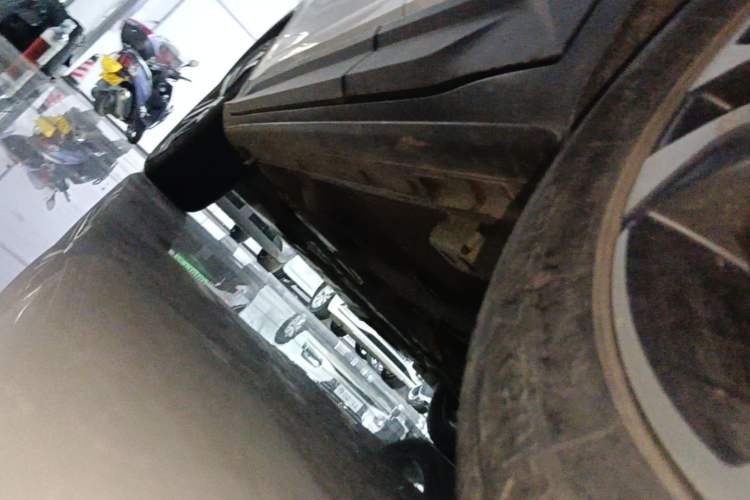 Used Geely Auto Coolray 2021 1.4T DCT Diamond Edition Left Side Sill
