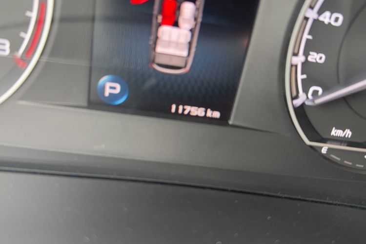 Used Geely Auto Coolray 2021 1.4T DCT Platinum Edition Odometer Close Up