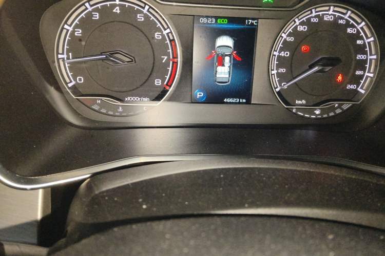 Used Geely Auto Coolray 2021 1.4T DCT Diamond Edition Odometer Close Up