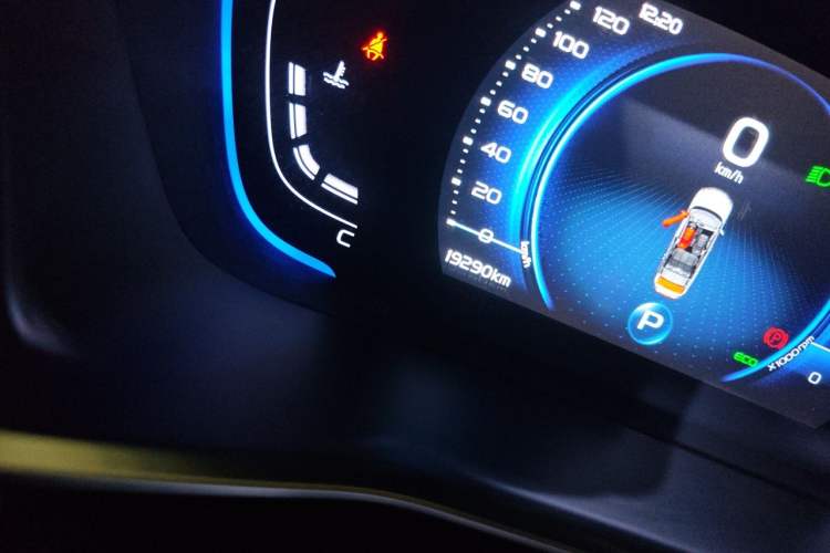 Used Geely Auto Coolray 2021 1.5TD DCT Glory Edition Odometer Close Up
