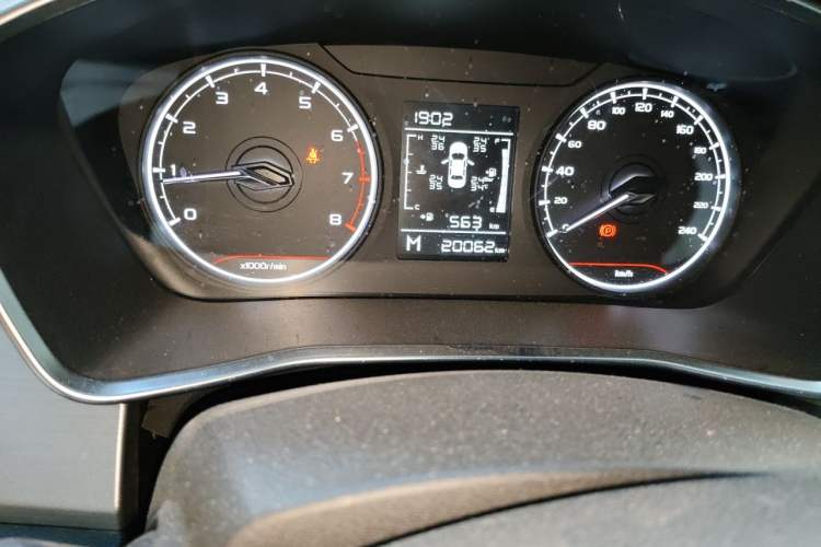 Used Geely Auto Coolray 2021 1.4T Manual Gold Edition Odometer Close Up