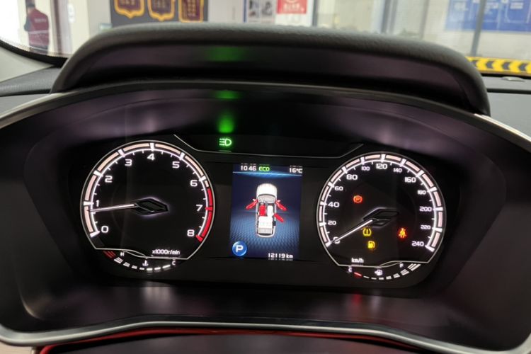 Used Geely Auto Coolray 2021 1.4T DCT Diamond Edition Odometer Close Up
