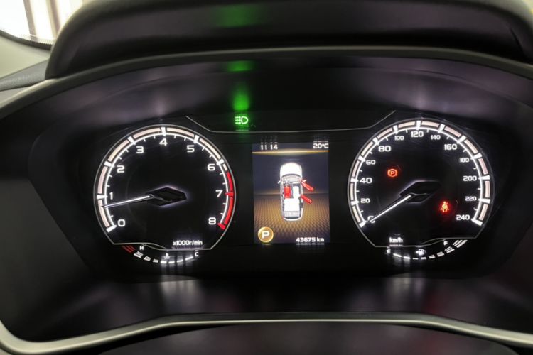 Used Geely Auto Coolray 2021 1.4T DCT Diamond Edition Odometer Close Up