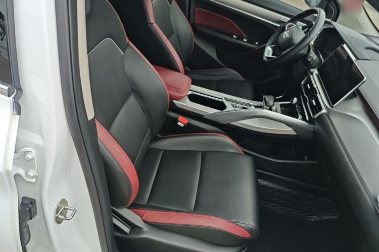 Used Geely Auto Coolray 2021 1.4T DCT Diamond Edition Right Front Seat