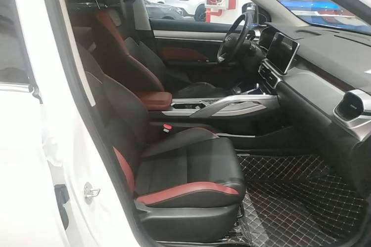 Used Geely Auto Coolray 2021 1.4T DCT Diamond Edition Right Front Seat