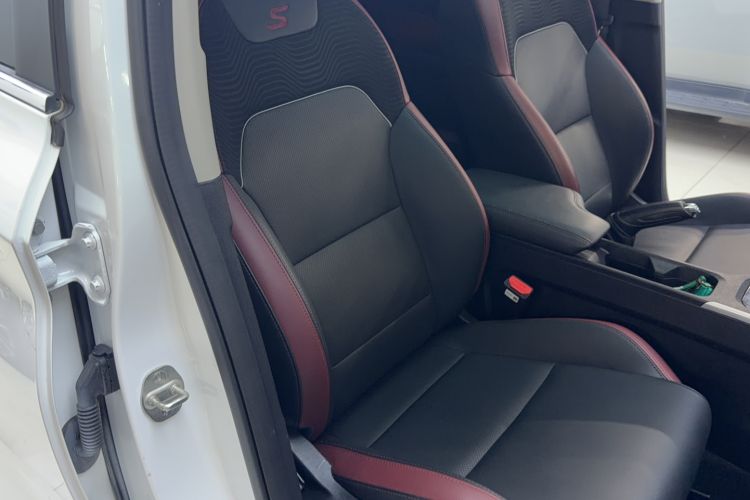 Used Geely Auto Coolray 2021 1.4T DCT Platinum Edition Right Front Seat