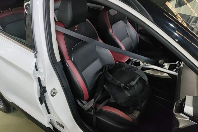 Used Geely Auto Coolray 2021 1.4T DCT Diamond Edition Right Front Seat