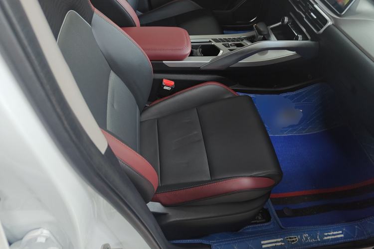 Used Geely Auto Coolray 2021 1.4T DCT Diamond Edition Right Front Seat