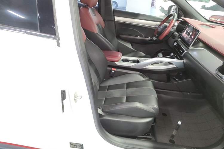 Used Geely Auto Coolray 2021 1.5TD DCT Starry Edition Right Front Seat