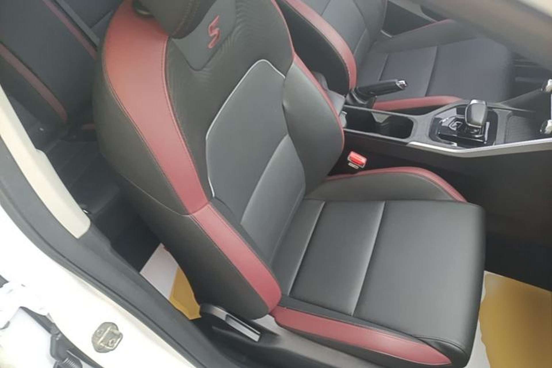 Used Geely Auto Coolray 2021 1.4T DCT Platinum Edition Right Front Seat