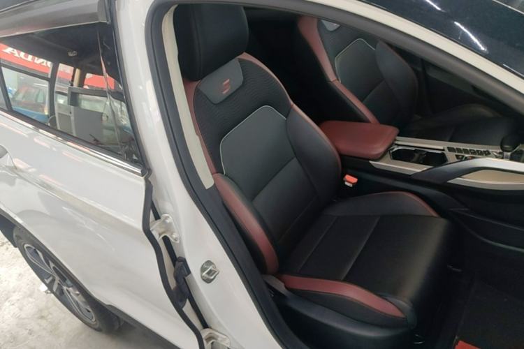 Used Geely Auto Coolray 2021 1.4T DCT Diamond Edition Right Front Seat
