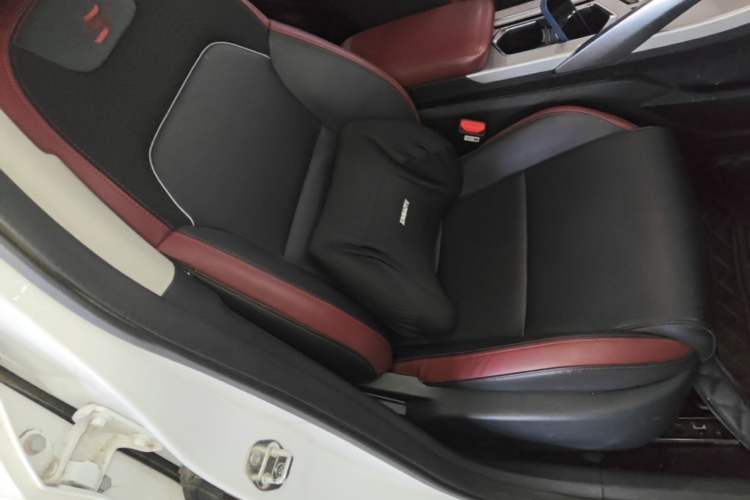 Used Geely Auto Coolray 2021 1.4T DCT Diamond Edition Right Front Seat