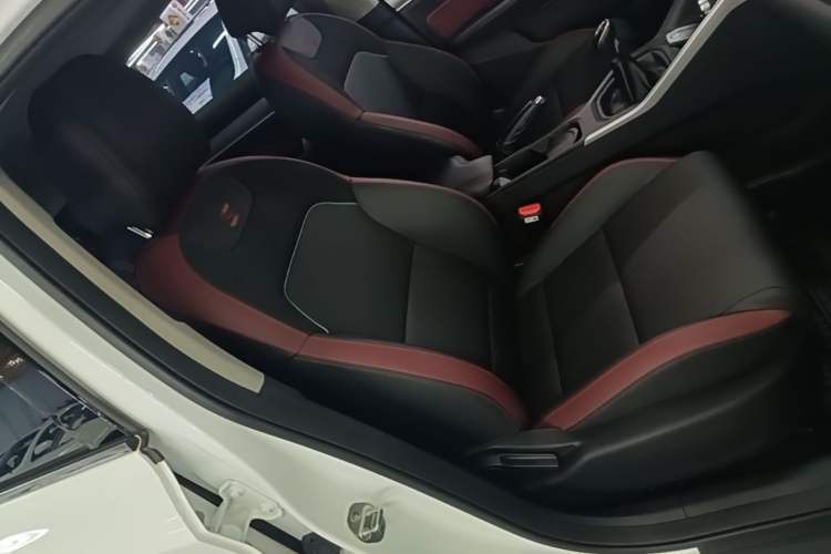 Used Geely Auto Coolray 2021 1.4T Manual Gold Edition Right Front Seat