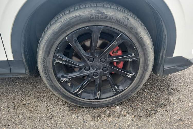 Used Geely Auto Coolray 2021 1.4T DCT Diamond Edition Right Front Wheel Hub