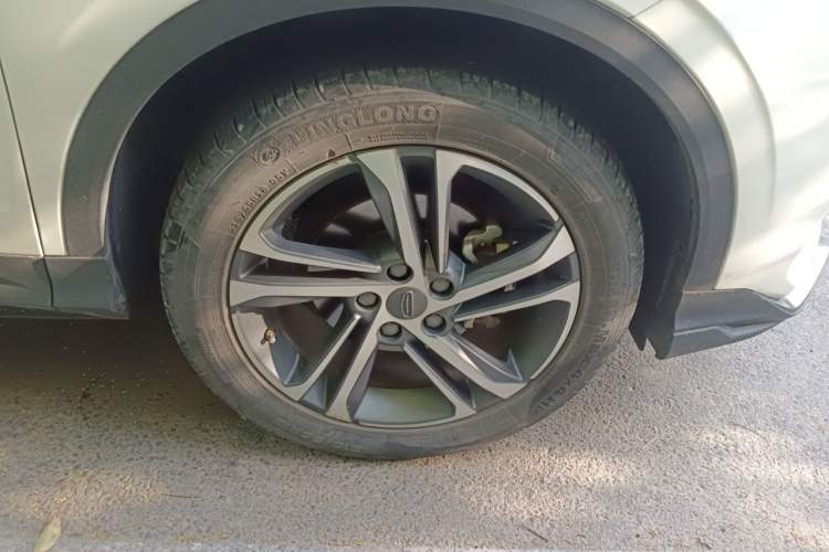 Used Geely Auto Coolray 2021 1.4T DCT Diamond Edition Right Front Wheel Hub