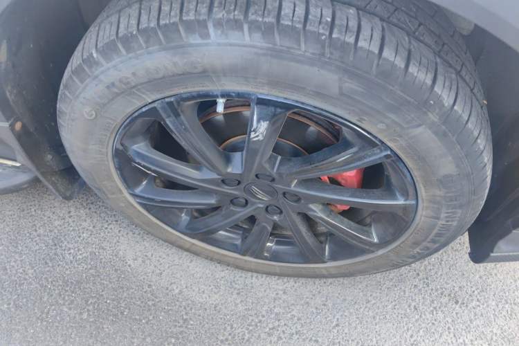 Used Geely Auto Coolray 2021 1.4T DCT Diamond Edition Right Front Wheel Hub