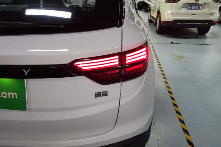 Used Geely Auto Coolray 2021 1.5TD DCT Starry Edition Right Rear Taillight