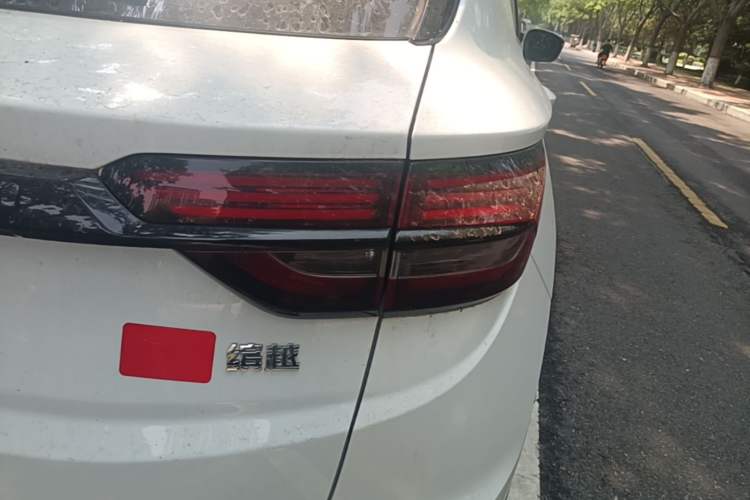 Used Geely Auto Coolray 2021 1.4T Manual Gold Edition Right Rear Taillight