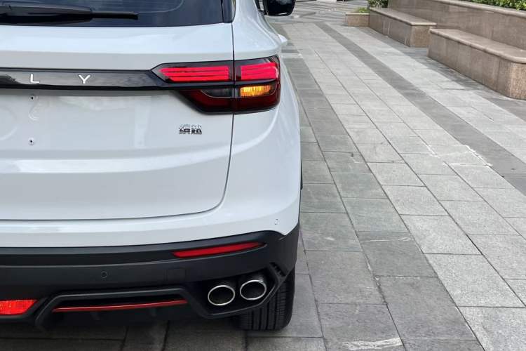 Used Geely Auto Coolray 2021 1.5TD DCT Glory Edition Right Rear Taillight
