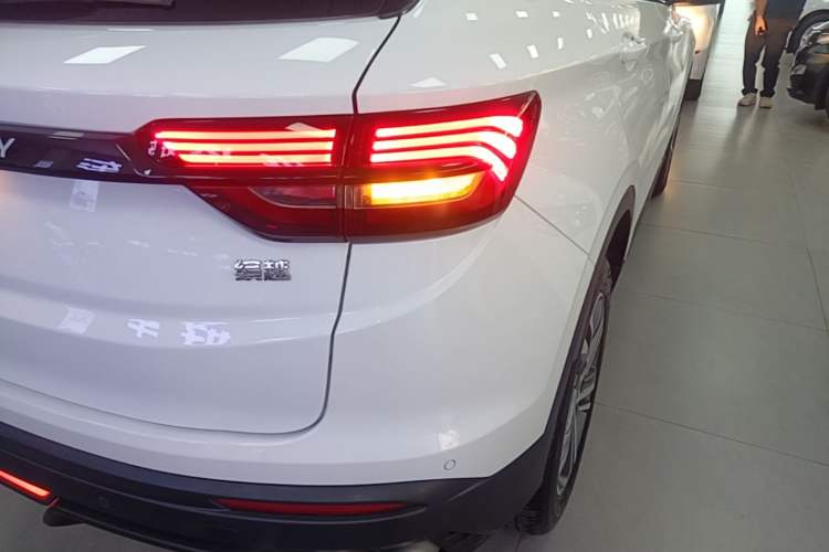 Used Geely Auto Coolray 2021 1.4T DCT Diamond Edition Right Rear Taillight