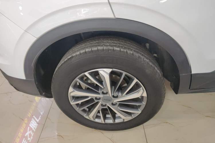 Used Geely Auto Coolray 2021 1.4T DCT Platinum Edition Right Rear Wheel Hub